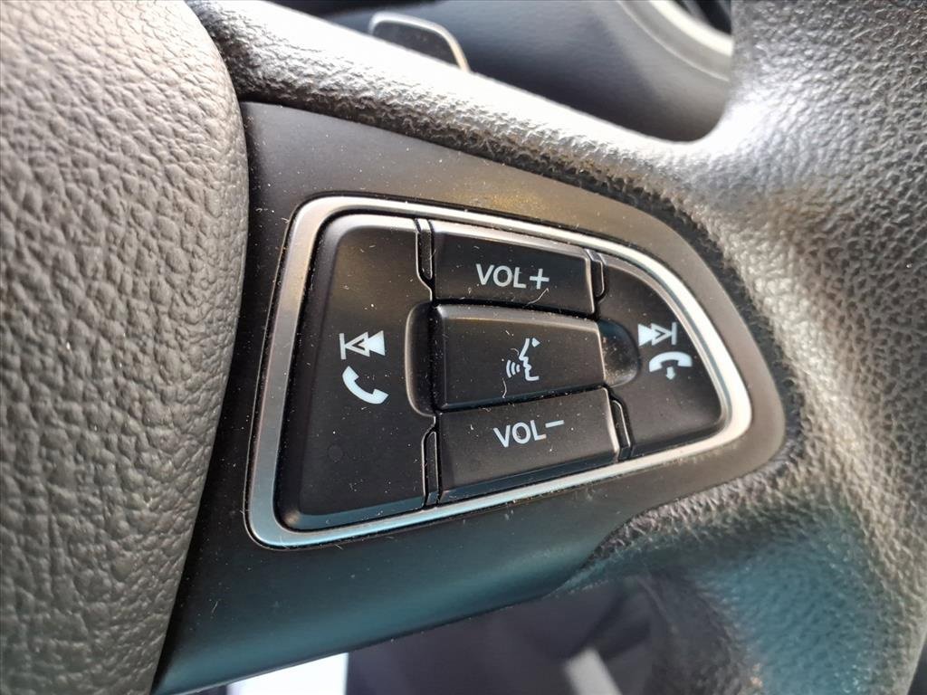 Used 2017 Ford Escape SE image 20