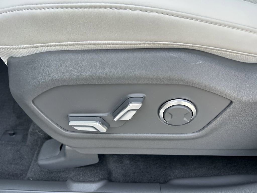 New 2026 Hyundai Santa Fe SEL image 23