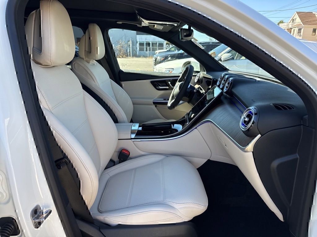 Certified 2026 Mercedes-Benz GLC 300 4MATIC image 13
