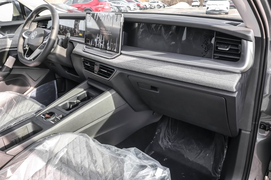 New 2026 Volkswagen Tiguan S image 39