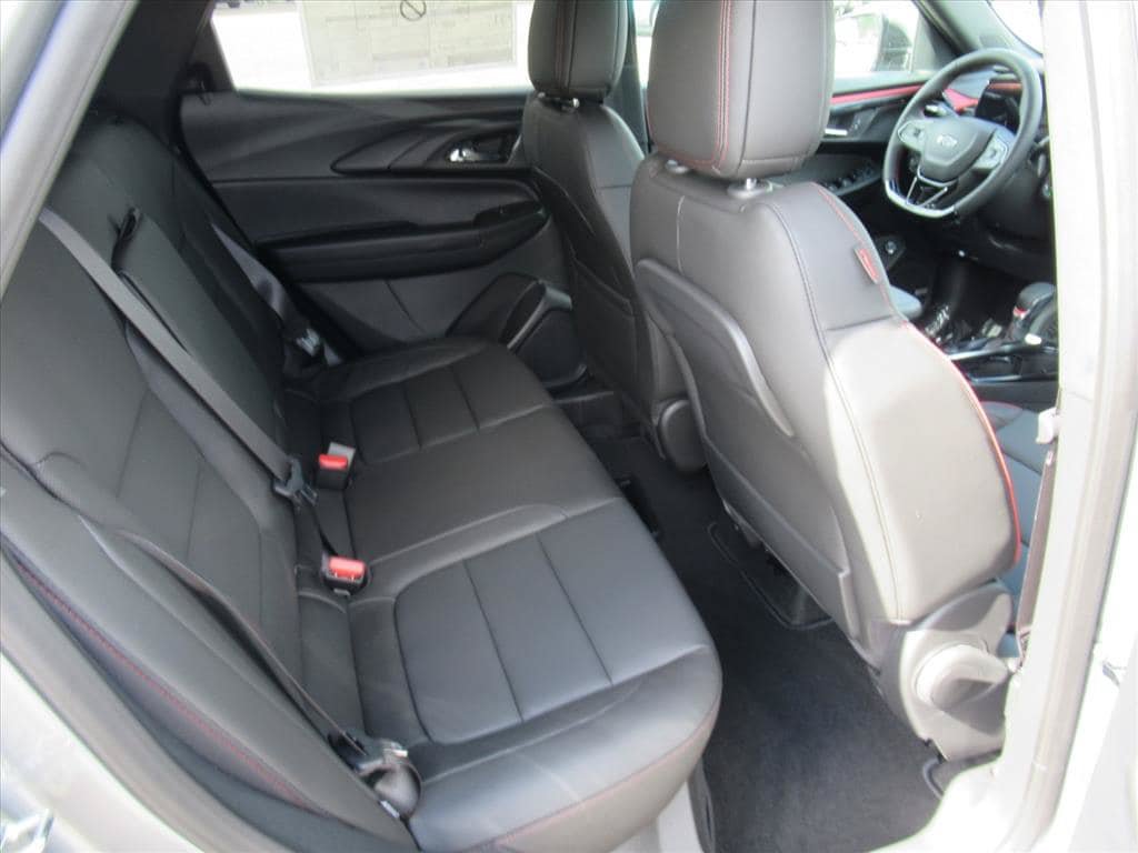 New 2026 Chevrolet TrailBlazer RS w/ Convenience Package FWD image 28