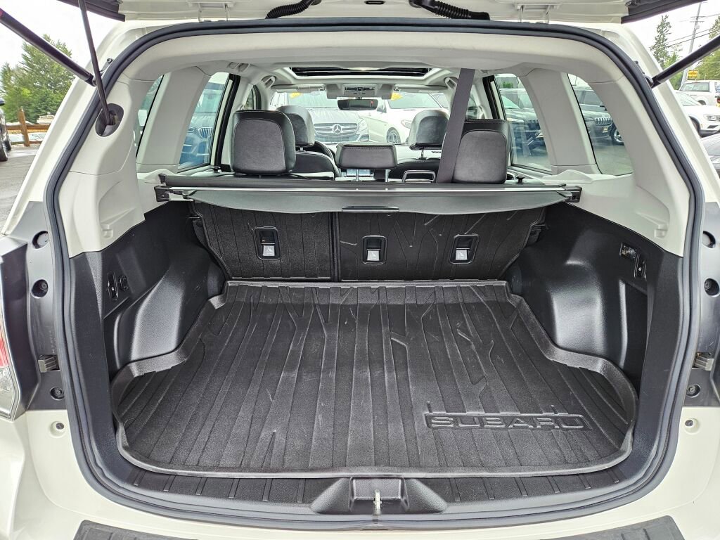 Used 2018 Subaru Forester 2.0XT Touring AWD/4WD image 12