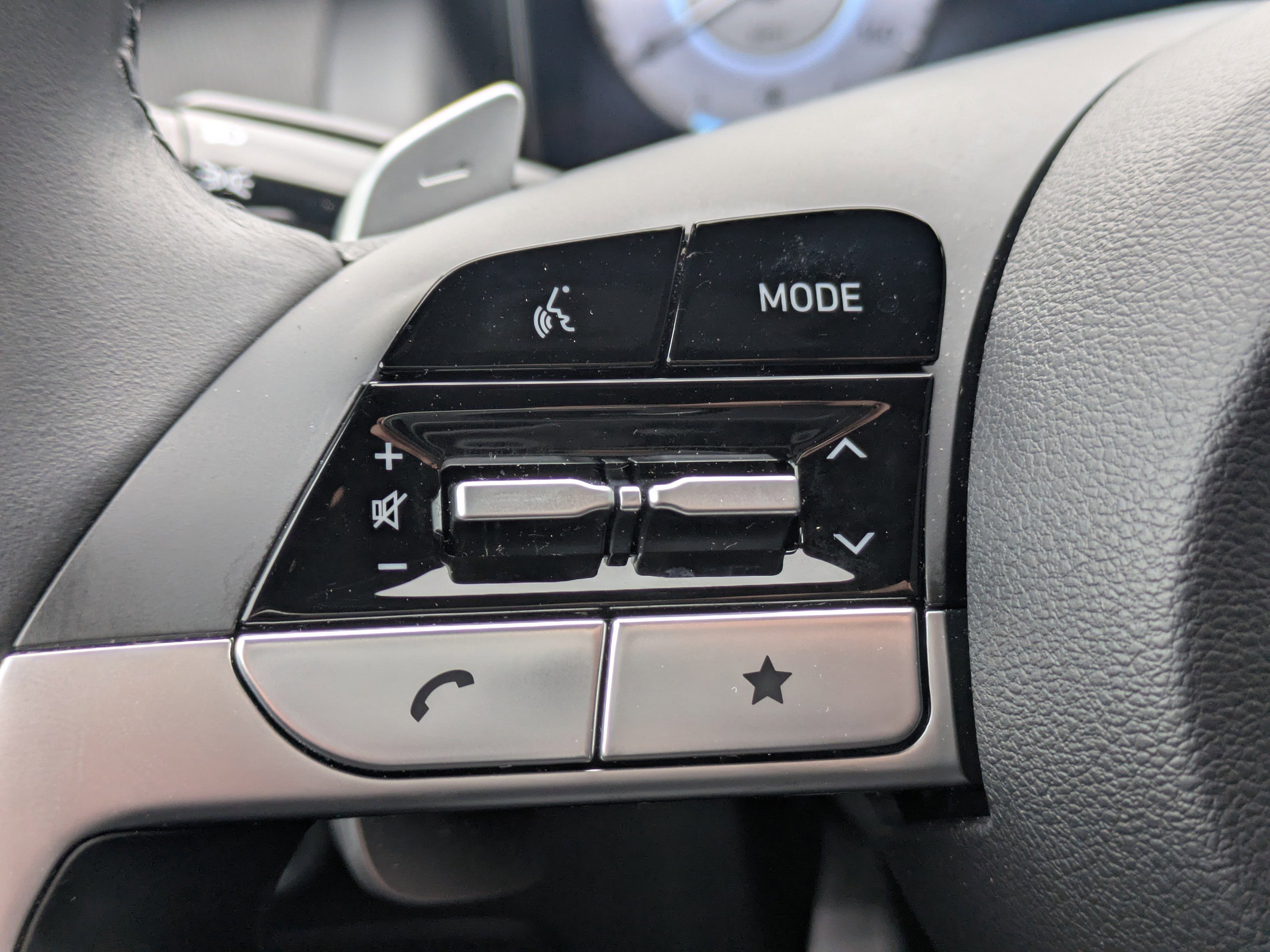 Certified 2023 Hyundai Santa Cruz Limited w/ Cargo Package image 29