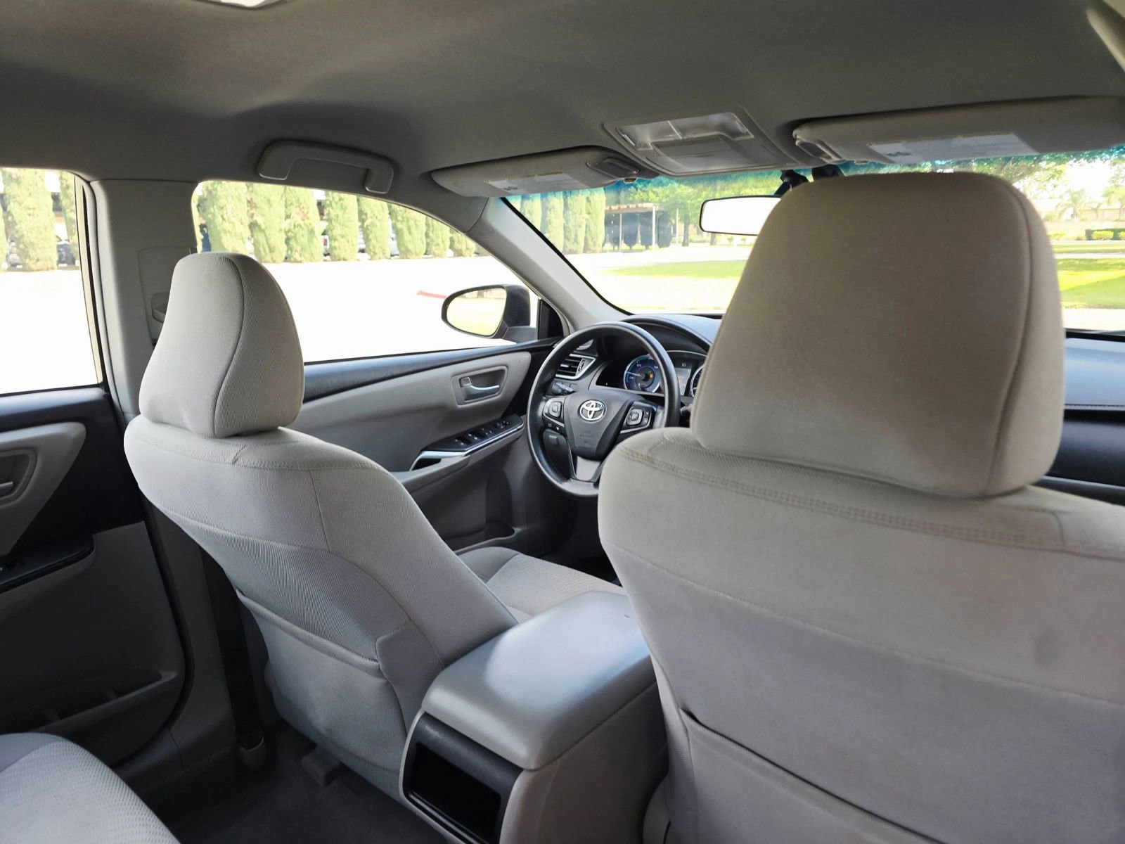 Used 2017 Toyota Camry LE FWD image 36