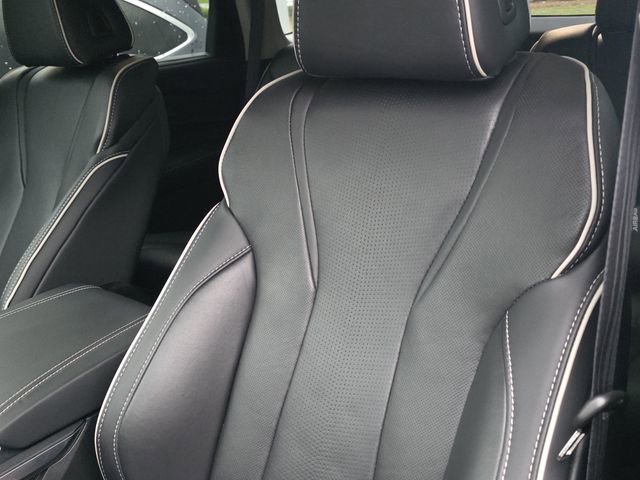 Used 2023 Acura MDX SH-AWD w/ Advance Package image 4