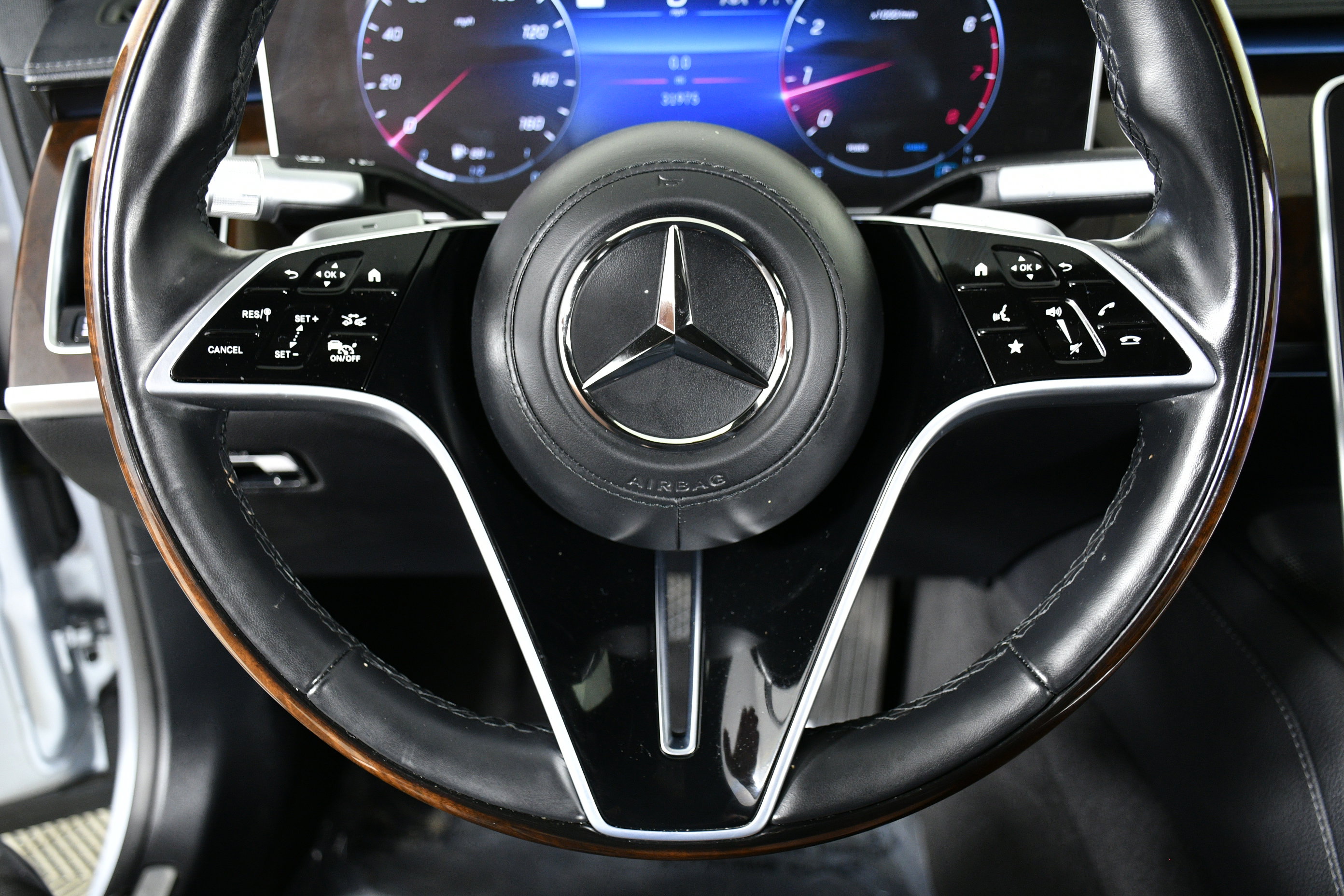 Used 2024 Mercedes-Benz S 580 4MATIC Sedan image 10