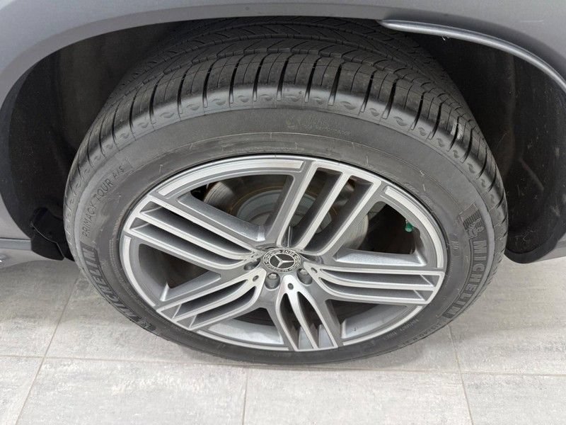 Certified 2024 Mercedes-Benz GLS 450 4MATIC image 5