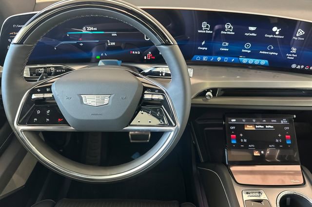 New 2026 Cadillac Vistiq Luxury image 14