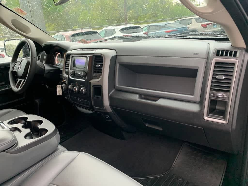 Used 2018 RAM 1500 Express AWD/4WD image 13