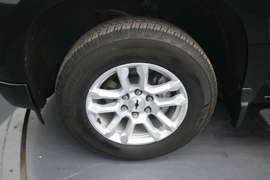 Used 2022 Chevrolet Silverado 1500 RST RWD image 9