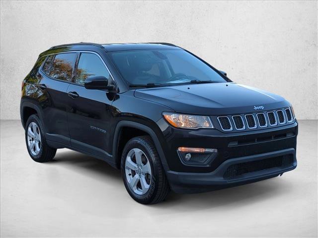 Used 2018 Jeep Compass Latitude w/ Popular Equipment Group image 3