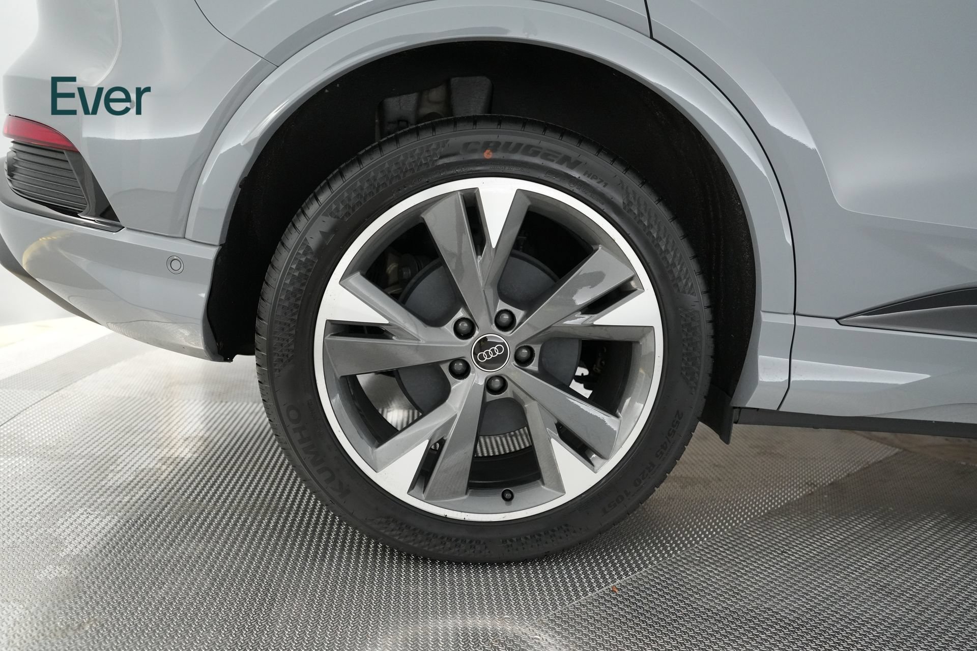 Used 2023 Audi Q4 e-tron Prestige w/ Black Optic Package AWD/4WD image 17