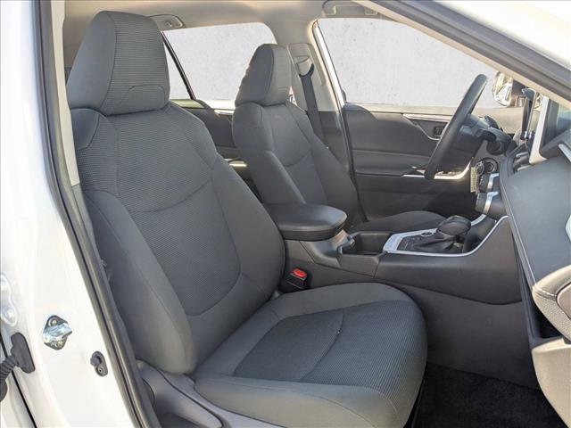 Used 2025 Toyota RAV4 LE AWD/4WD image 20