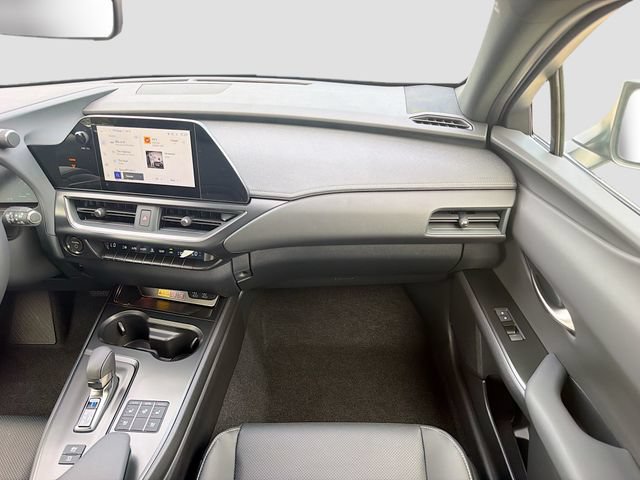 New 2026 Lexus UX 300h FWD image 18