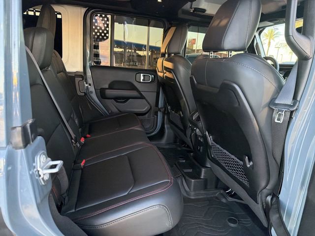 Used 2025 Jeep Wrangler Unlimited Rubicon w/ XTREMEE 35" Tire Package AWD/4WD image 30