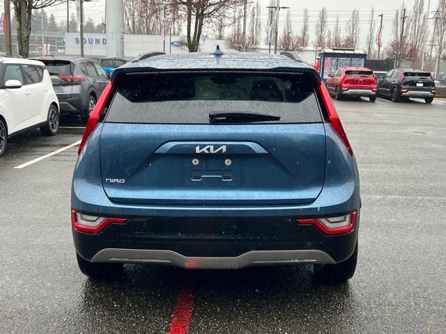 Certified 2023 Kia Niro Wave w/ Wave Preserve Package image 10