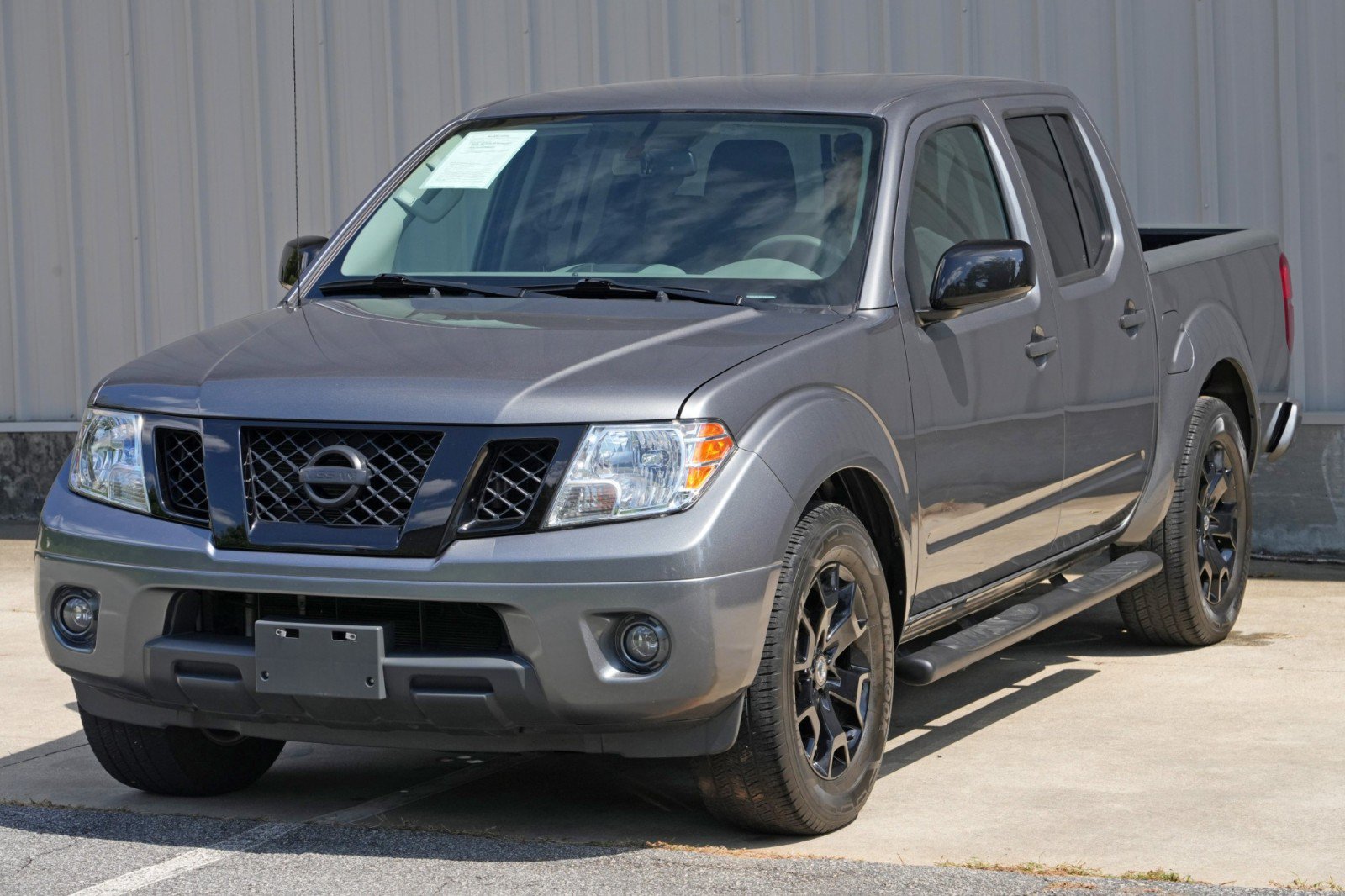 Used 2020 Nissan Frontier SV w/ Midnight Edition Floor Mats RWD image 41