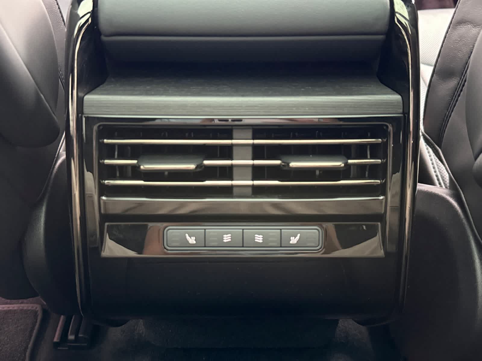 Certified 2023 Land Rover Range Rover Sport SE AWD/4WD image 6