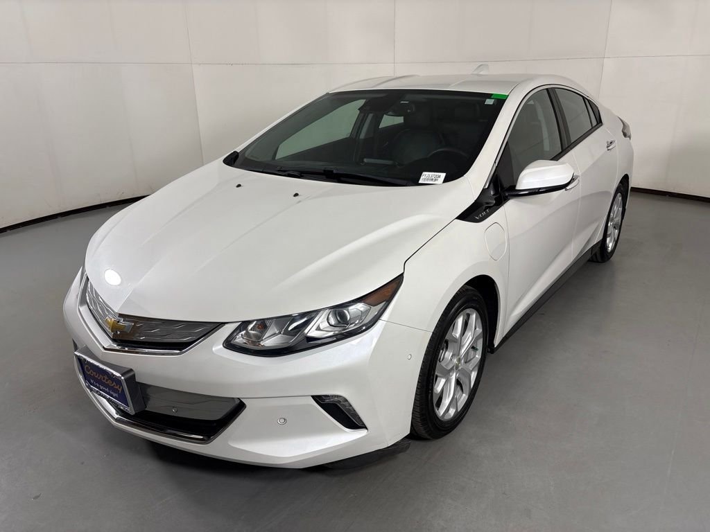 Used 2018 Chevrolet Volt Premier w/ Driver Confidence Package FWD image 4