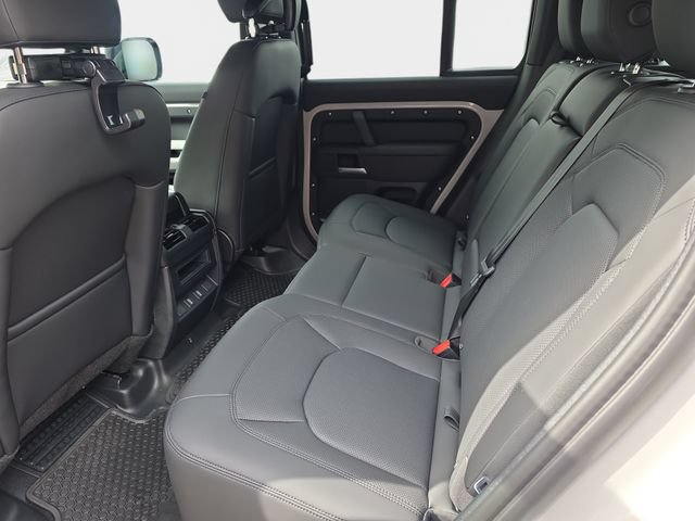 New 2026 Land Rover Defender 110 S AWD/4WD image 11