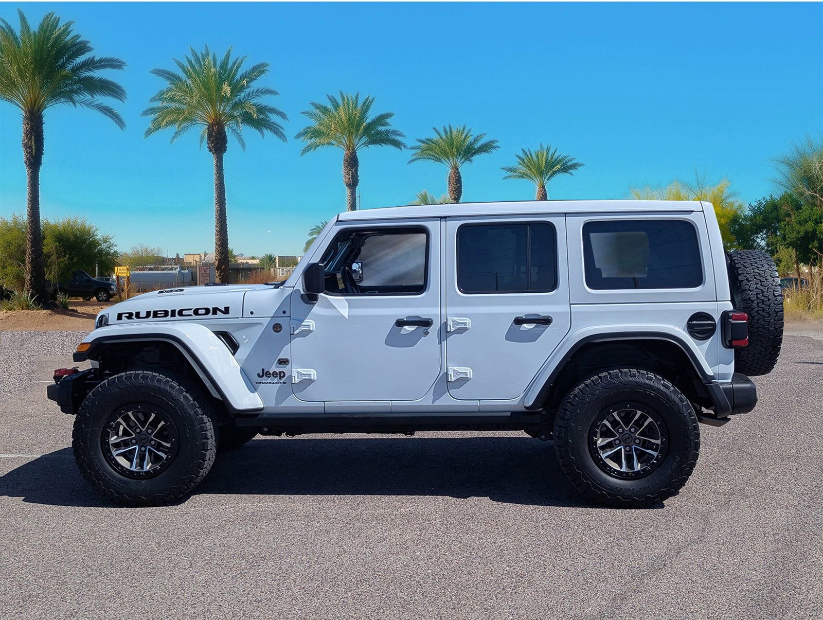 Used 2024 Jeep Wrangler Rubicon 392 image 2