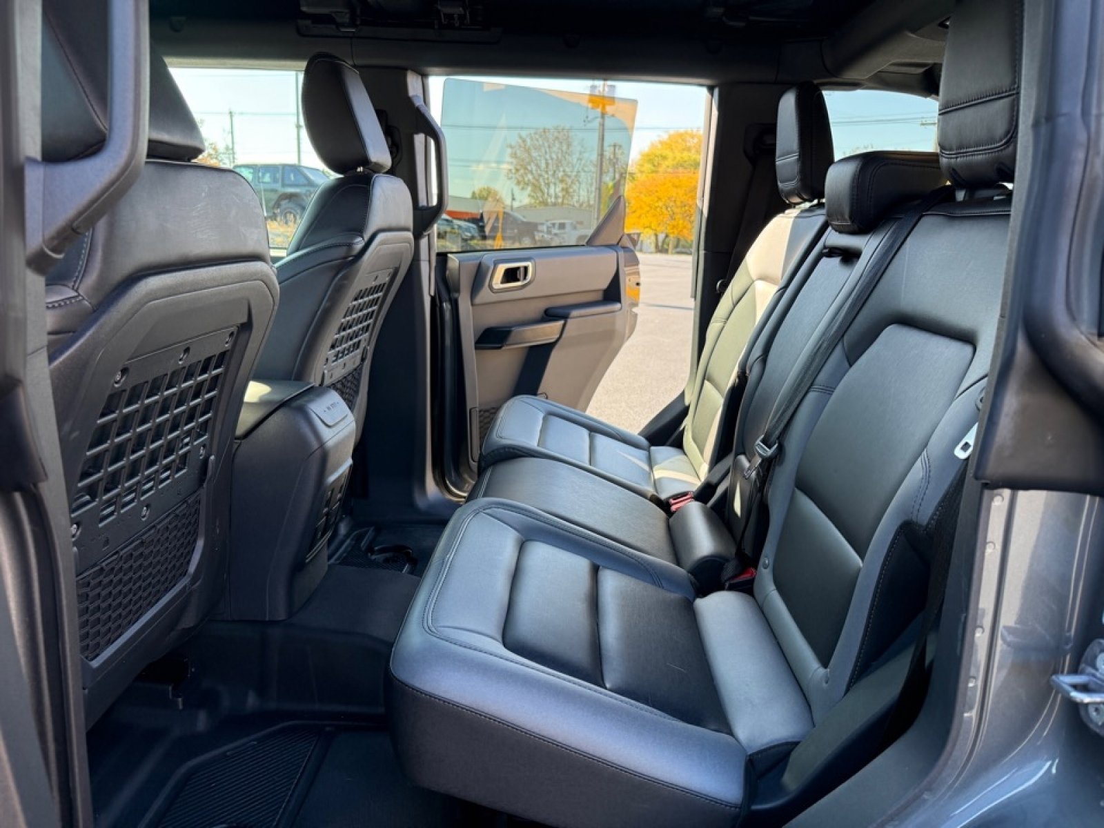 Used 2024 Ford Bronco Black Diamond image 14