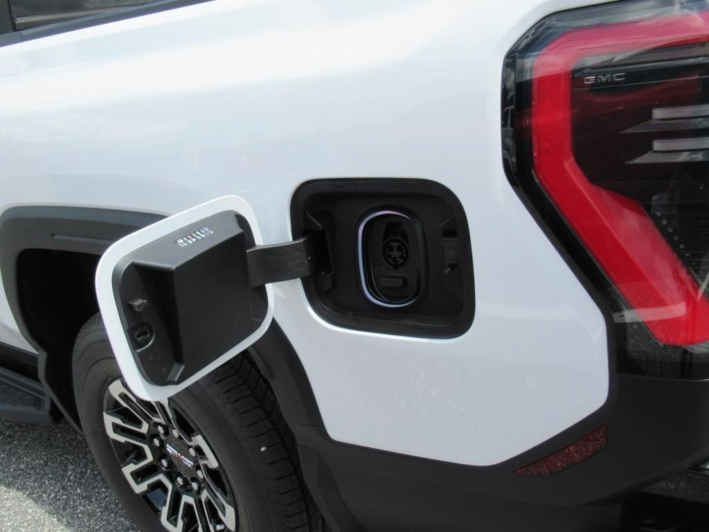 New 2026 GMC Sierra EV Elevation w/ Premium Package image 9