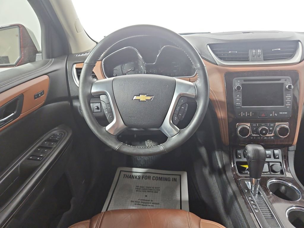 Used 2017 Chevrolet Traverse Premier FWD image 14