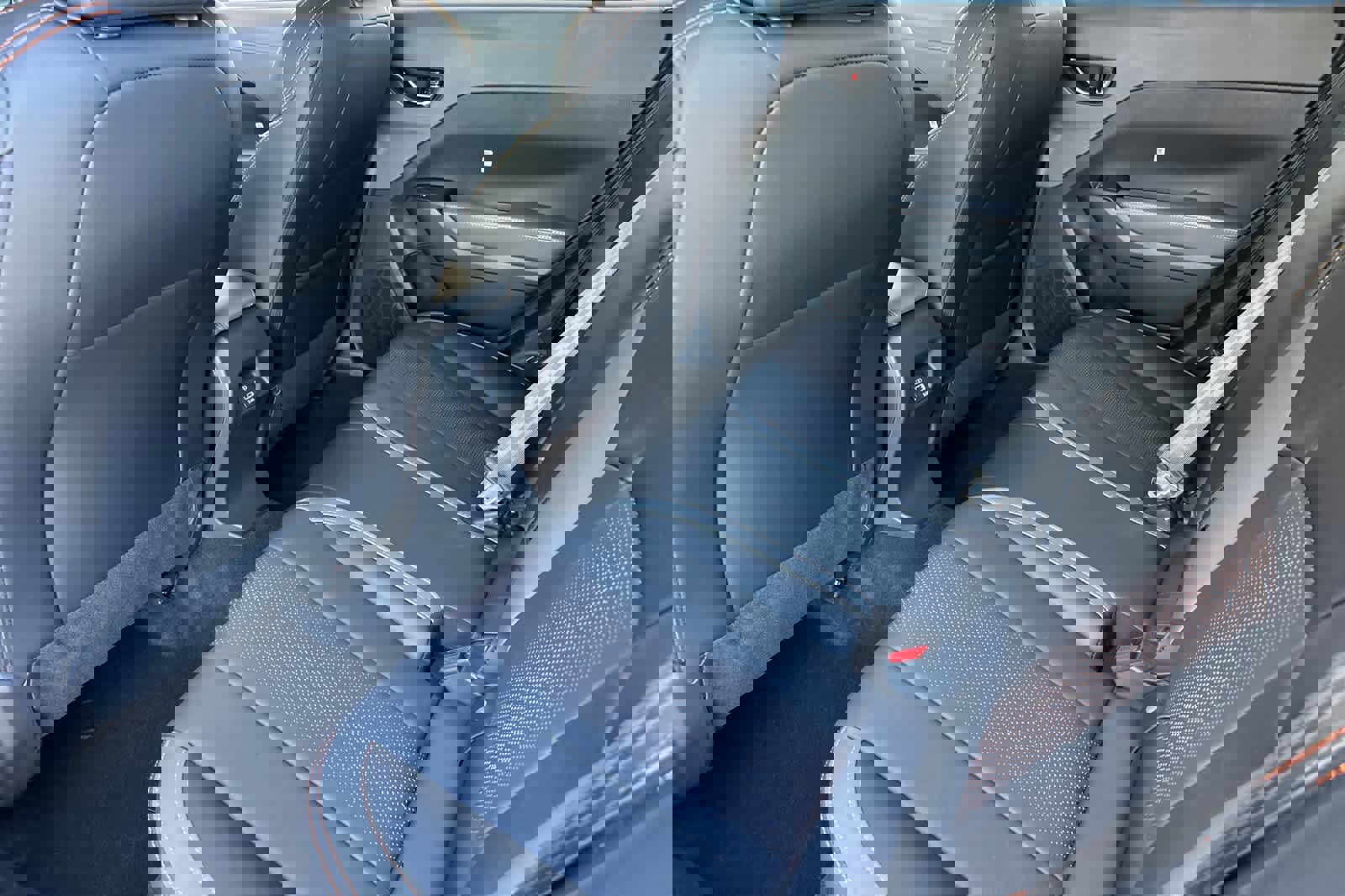 New 2026 Subaru Crosstrek 2.5i Limited w/ Popular Package #3A image 12