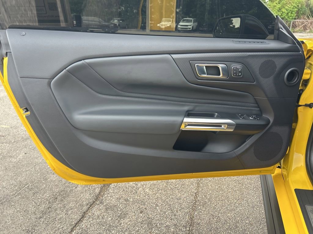 Used 2024 Ford Mustang GT Premium image 33