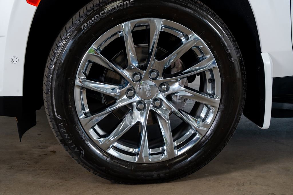 Used 2021 Cadillac Escalade Premium Luxury image 10