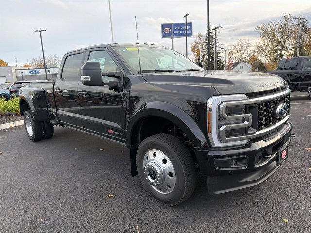 New 2026 Ford F450 Platinum w/ FX4 Off-Road Package