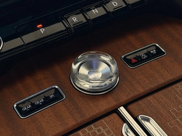 Used 2025 Lincoln Navigator Black Label AWD/4WD image 24
