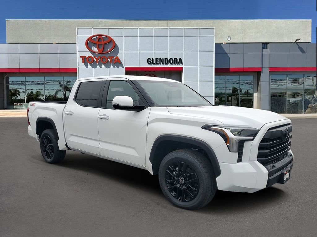 New 2026 Toyota Tundra SR5