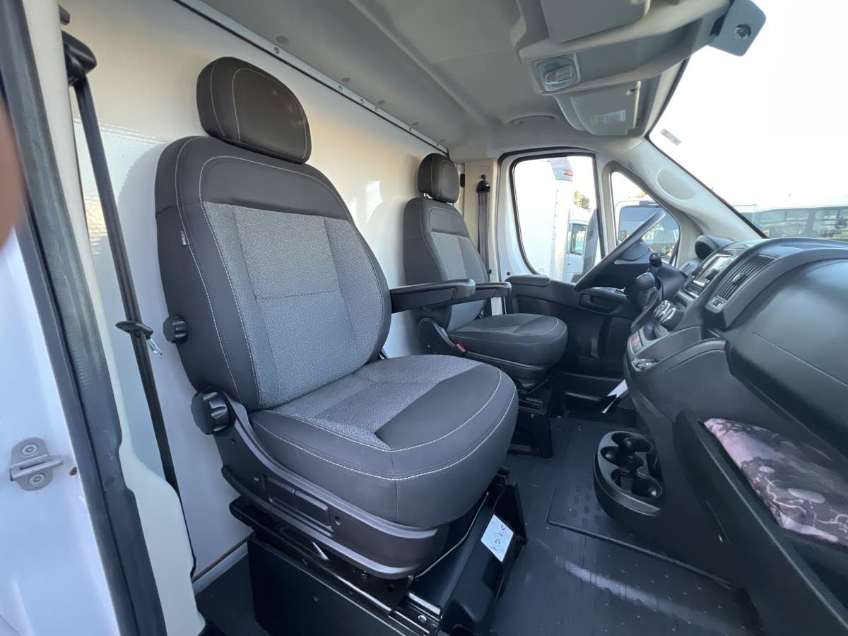 Used 2020 RAM ProMaster 3500 w/ Premium Appearance Group FWD image 20