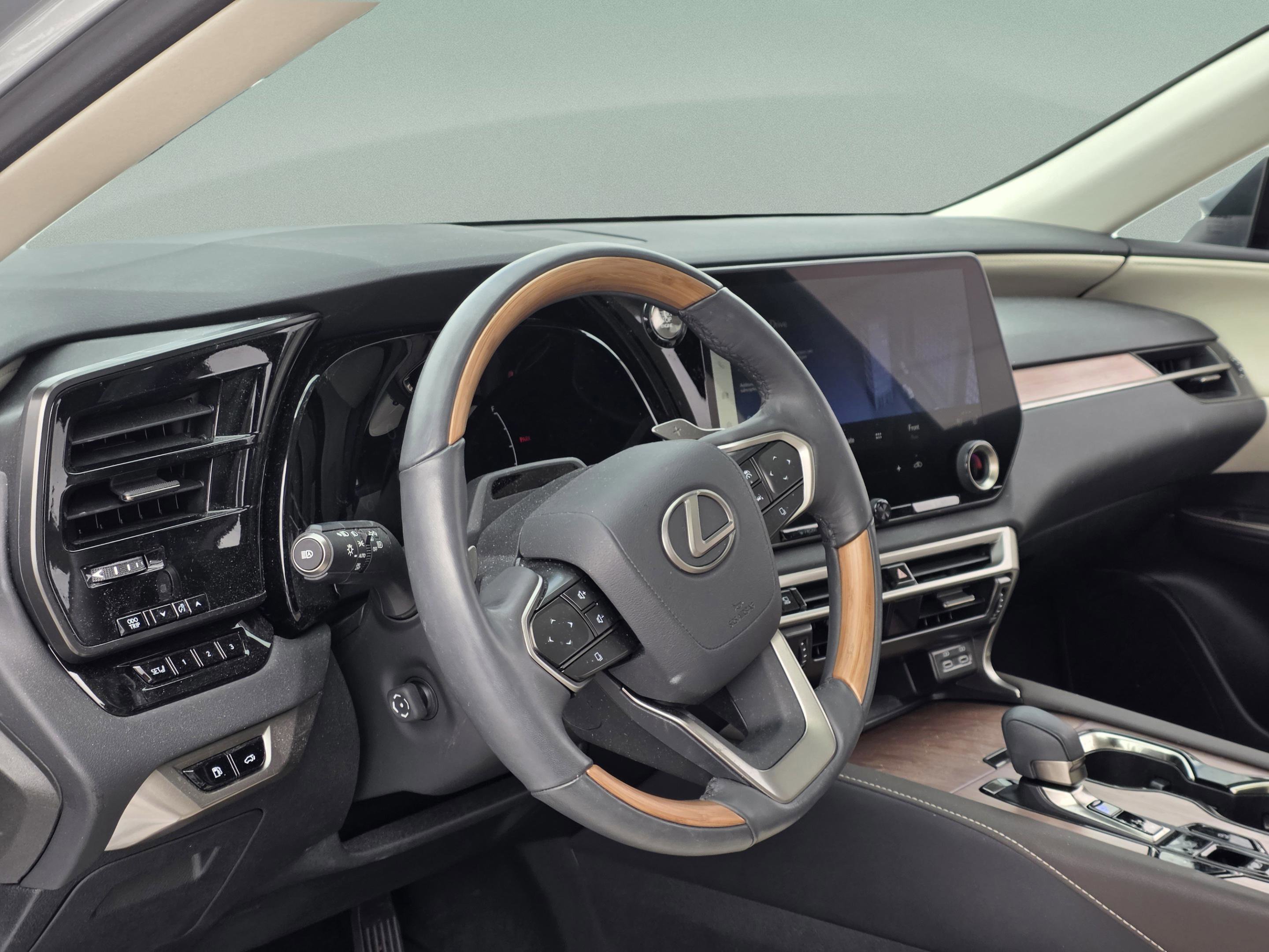 Certified 2024 Lexus RX 350 Premium Plus w/ Convenience Package image 11