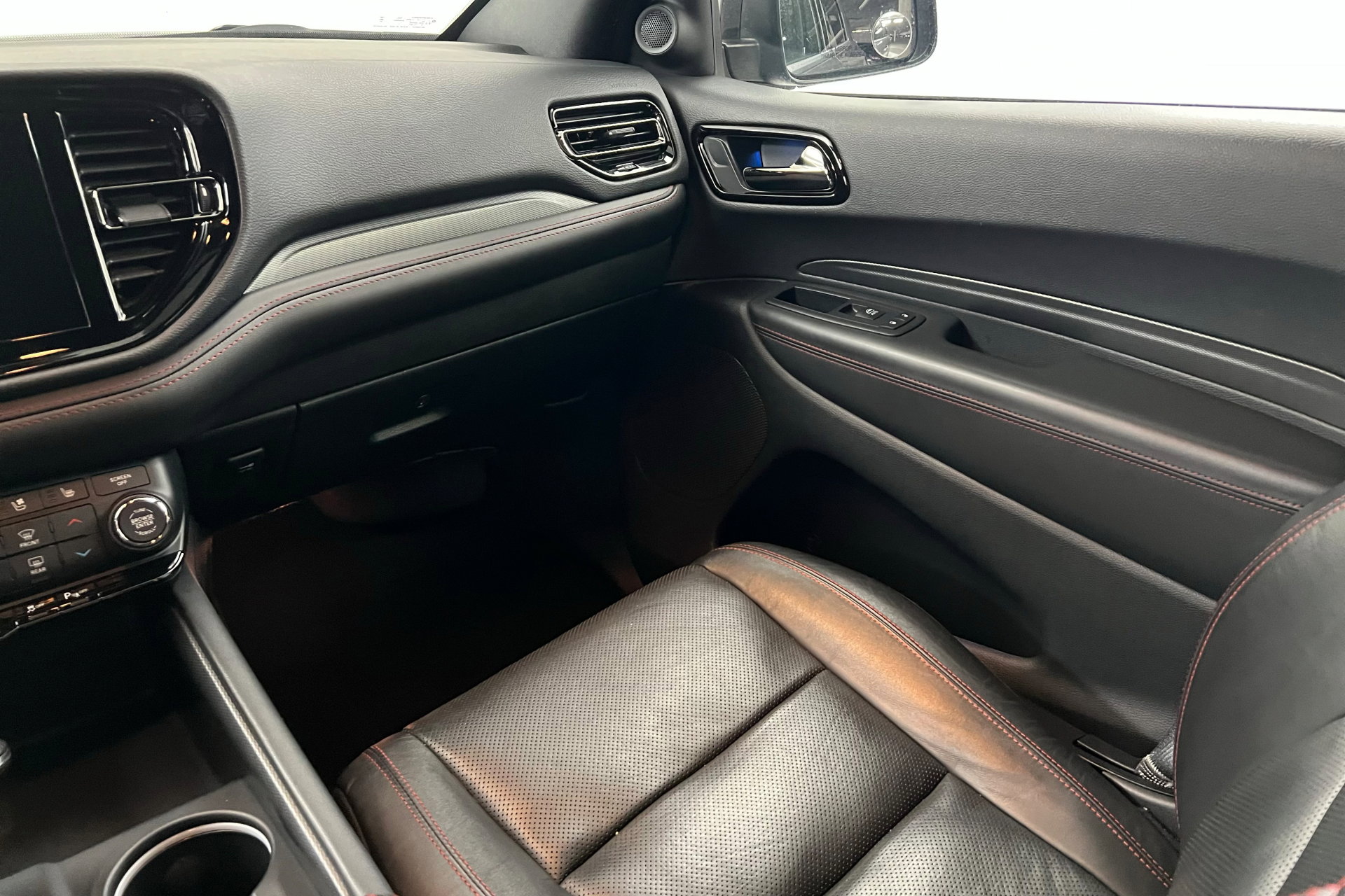 Certified 2024 Dodge Durango GT image 10