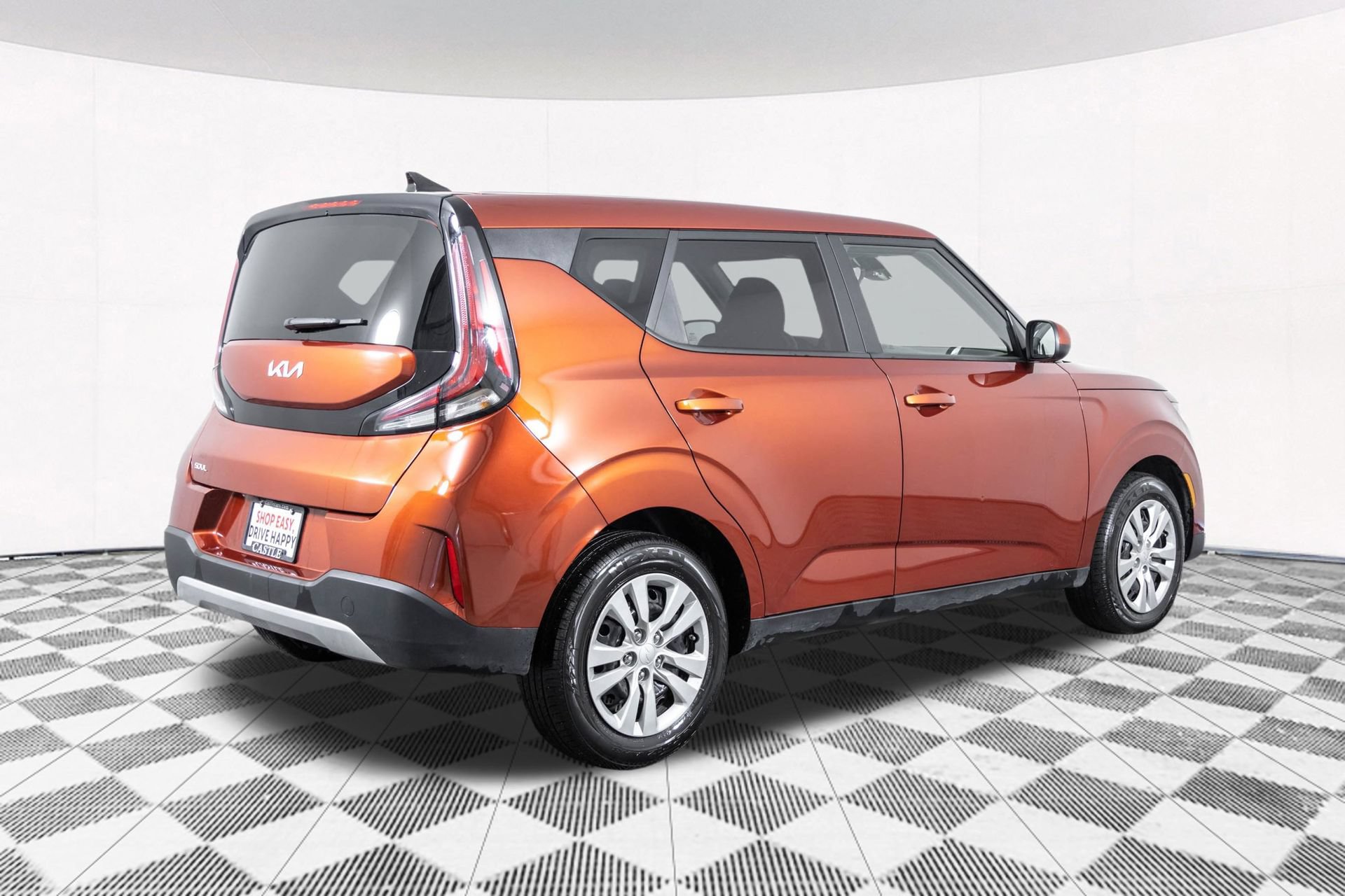 Used 2024 Kia Soul LX FWD image 16