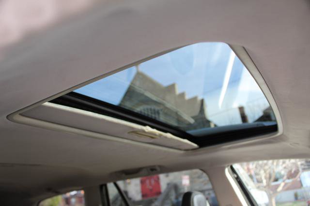 Used 2013 Volvo XC90 3.2 image 28