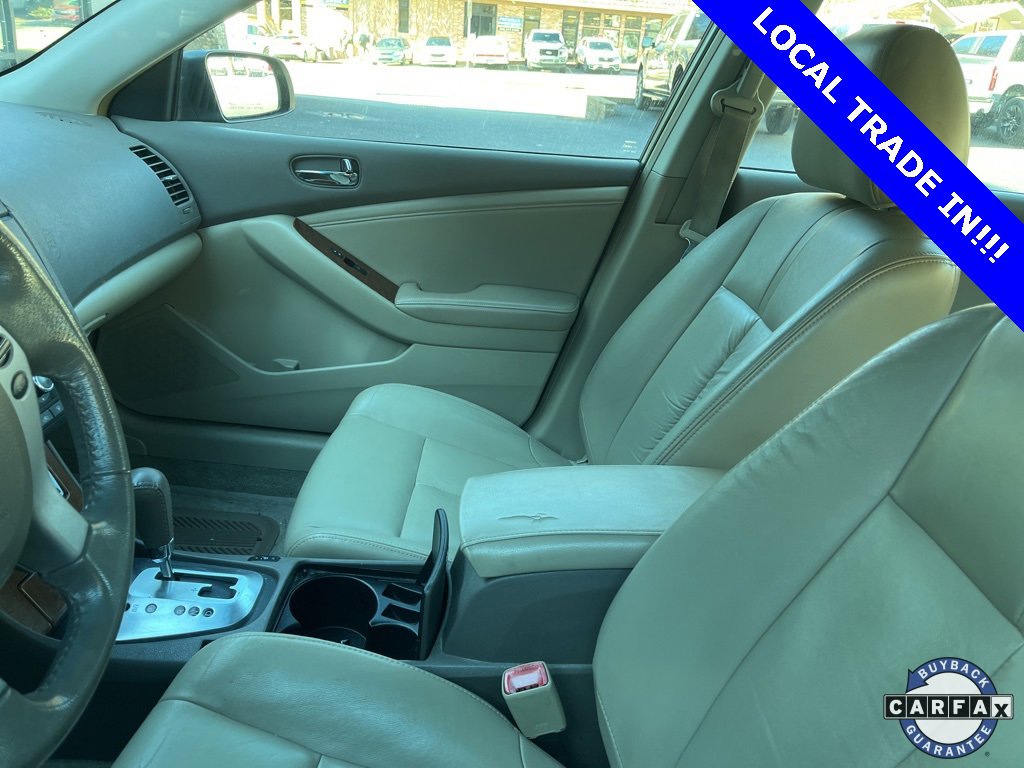 Used 2007 Nissan Altima 3.5 SE w/ Technology Pkg image 9