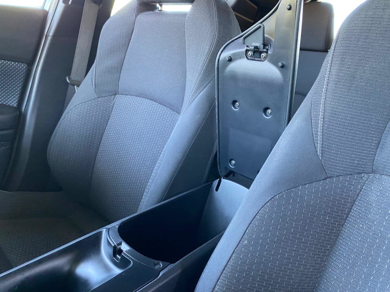 Used 2018 Toyota C-HR XLE FWD image 57
