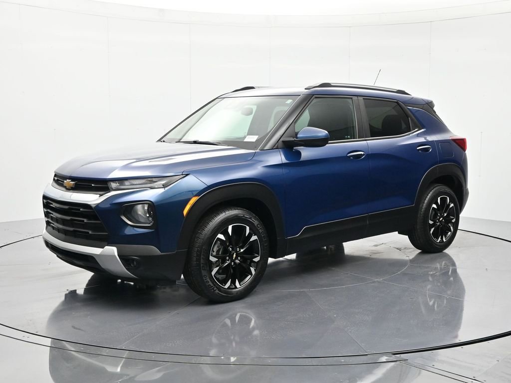 Used 2021 Chevrolet TrailBlazer LT w/ Convenience Package FWD image 1