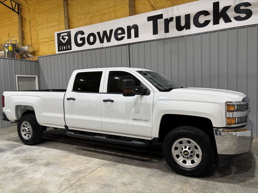 Used 2018 Chevrolet Silverado 2500 W/T w/ WT Convenience Package image 3
