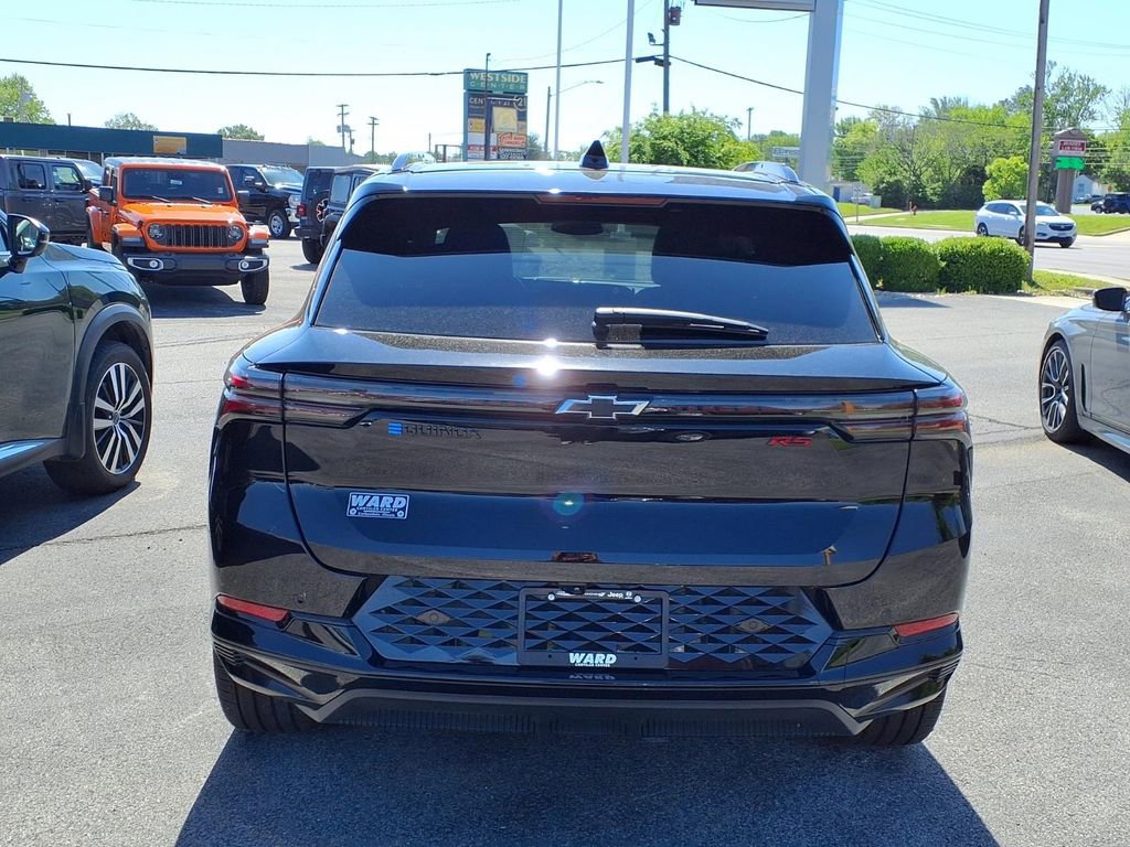 Used 2025 Chevrolet Equinox EV RS FWD image 6