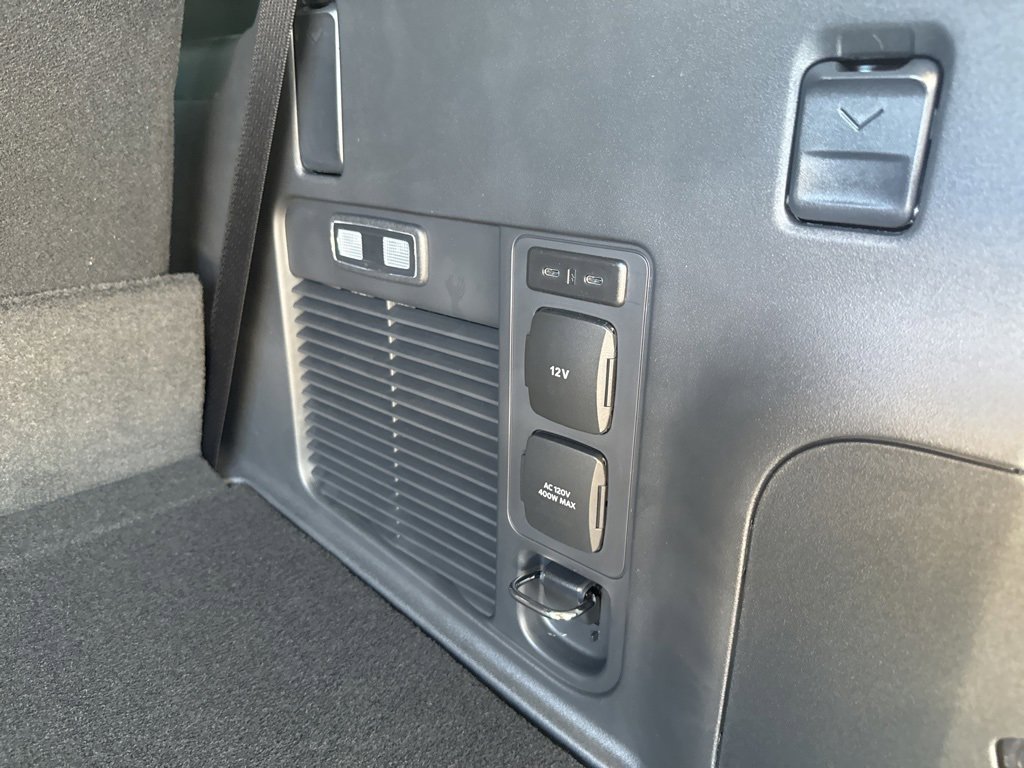 New 2025 Ford Expedition King Ranch image 33