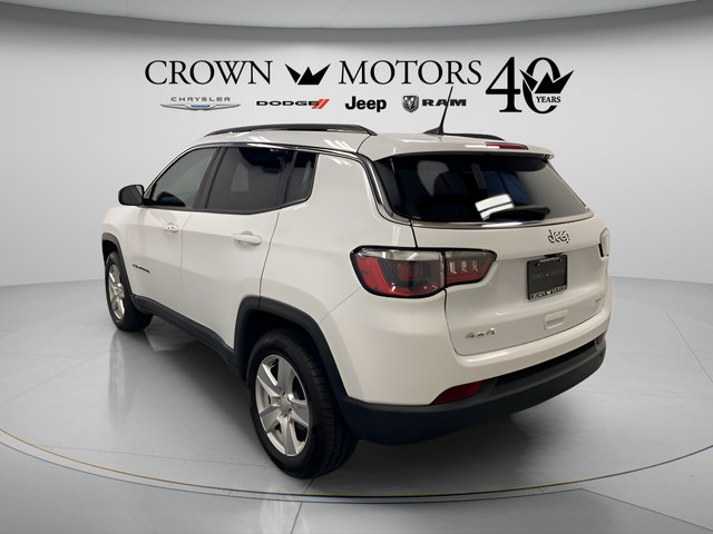 Used 2022 Jeep Compass Latitude w/ Convenience Group AWD/4WD image 4