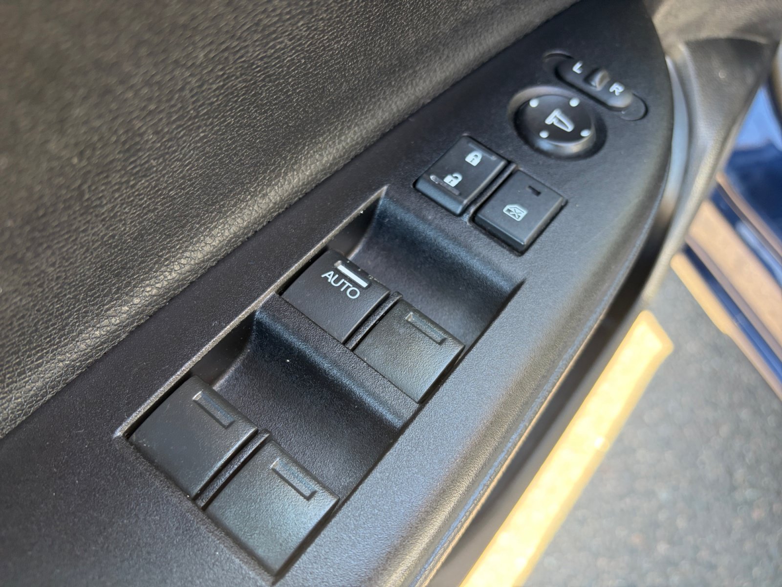 Used 2015 Honda Accord Sport image 15