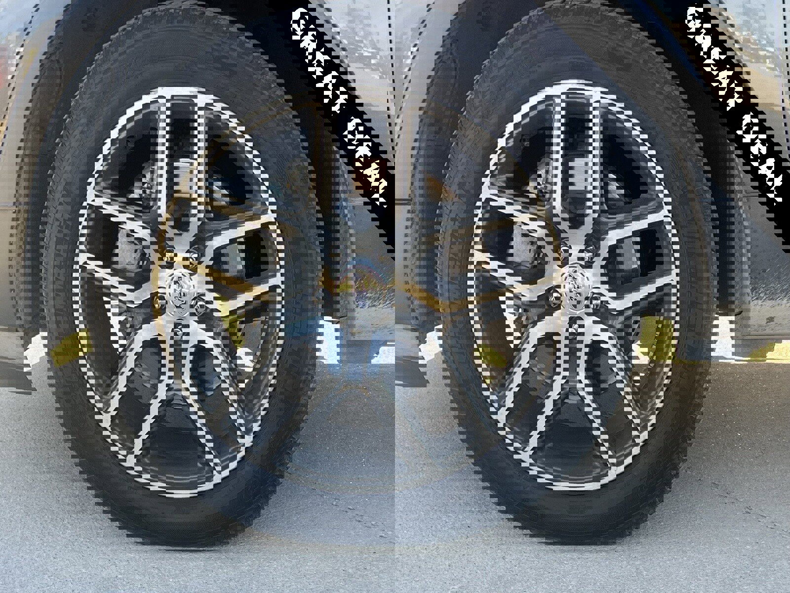 Used 2018 Ford Explorer Sport image 8