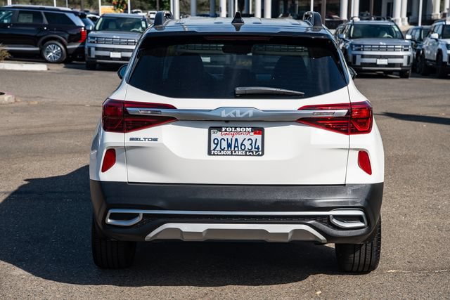Used 2023 Kia Seltos Nightfall Edition AWD/4WD image 4