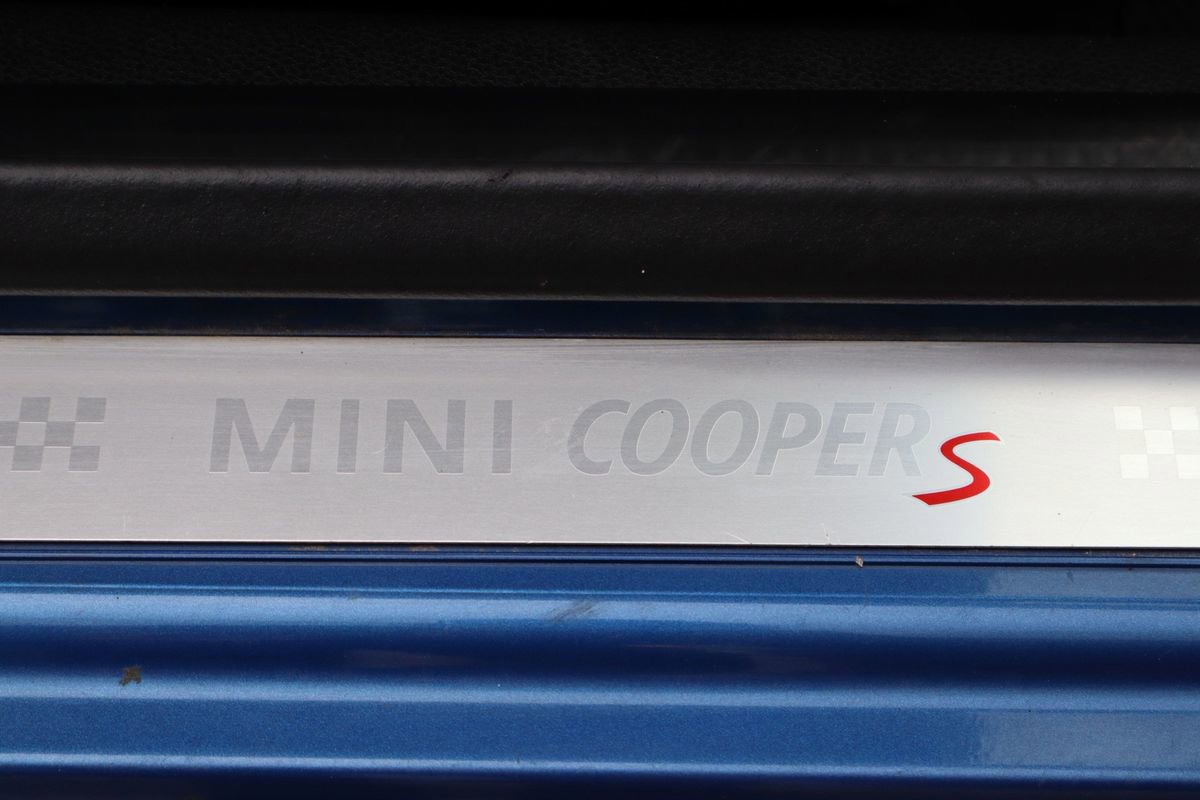 Used 2012 MINI Cooper Roadster S image 28